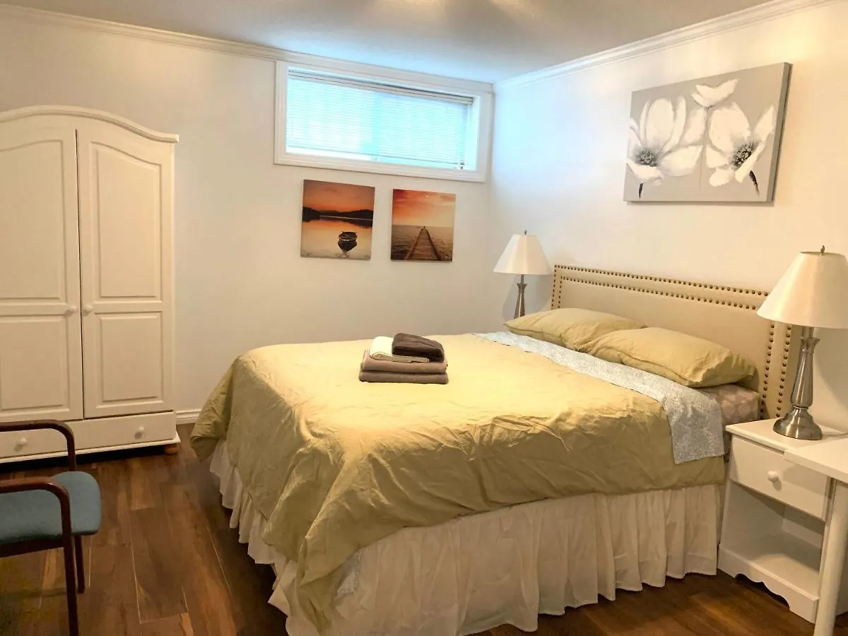 Apartment Mary'S Cozy Room Near Yvr Ubc Downtown Vancouver Canada