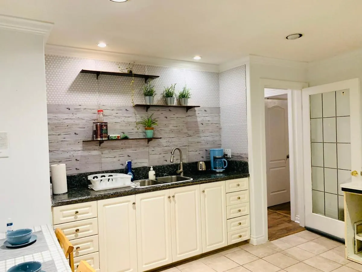וונקובר Mary'S Cozy Room Near Yvr Ubc Downtown דירה